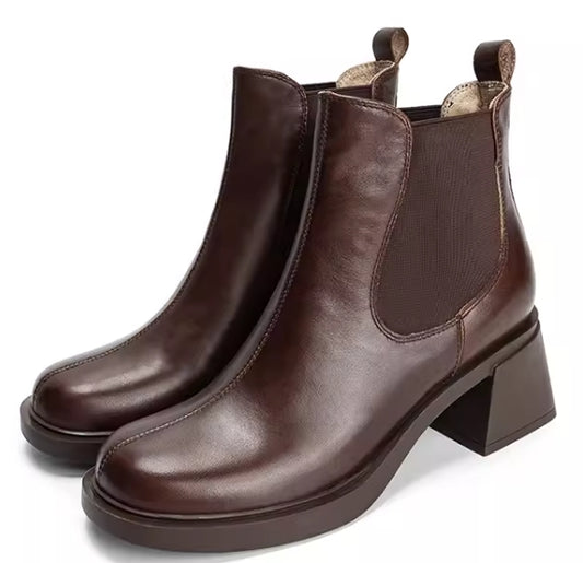 Brown Chelsea boots for women genuine leather retro high-heeled short boots for women 2023 new winter Martin slim boots